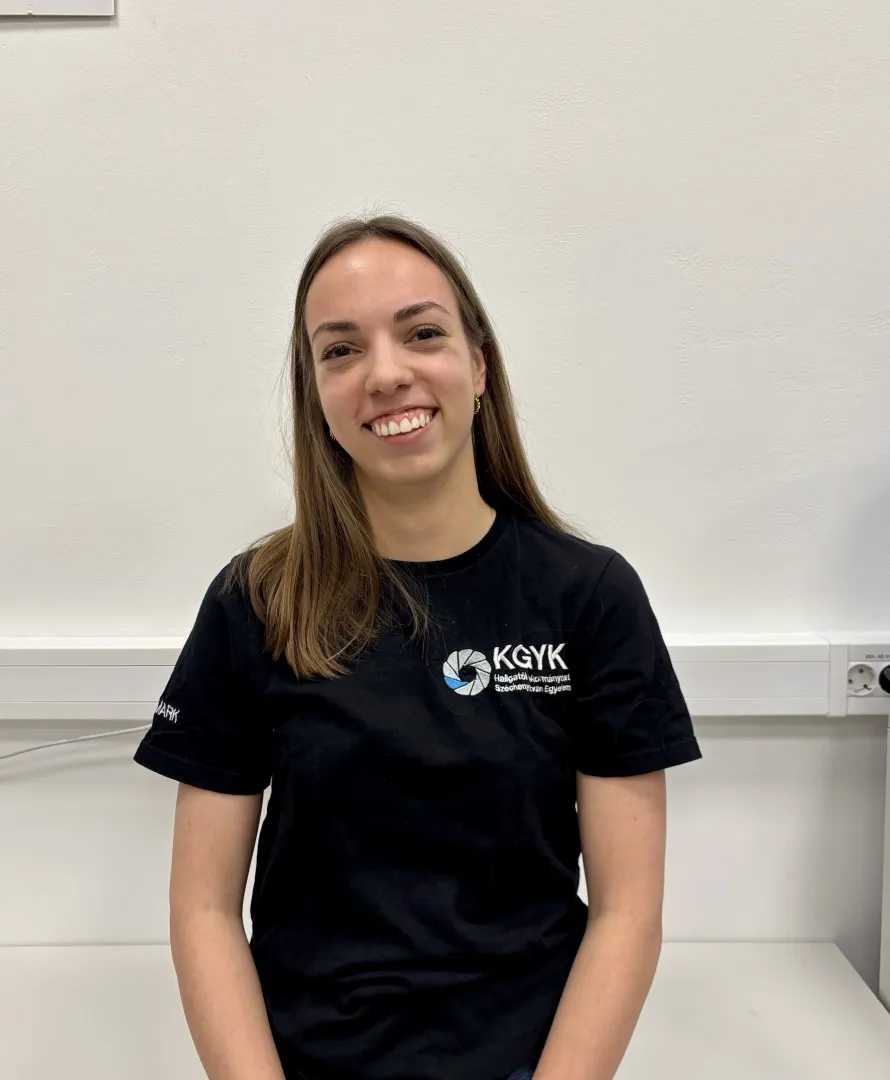 Kóczán Tímea.webp